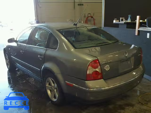 2004 VOLKSWAGEN PASSAT GLX WVWTH63B94P148683 зображення 2