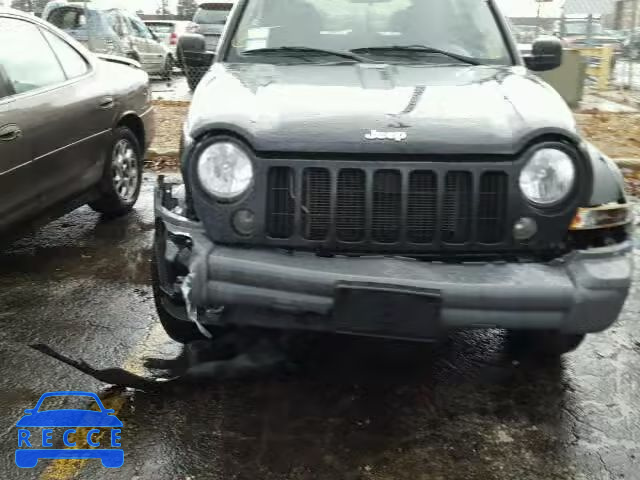 2005 JEEP LIBERTY SP 1J8GL48K25W652991 image 8