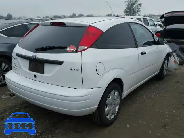 2005 FORD FOCUS ZX3 3FAFP31NX5R140099 image 3