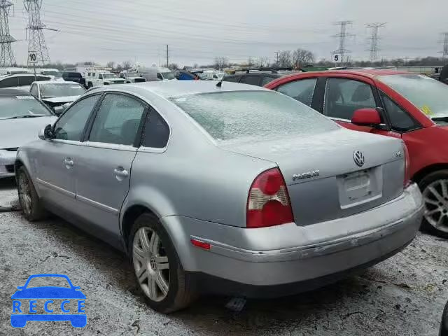 2005 VOLKSWAGEN PASSAT GLX WVWRU63B15E028217 image 2