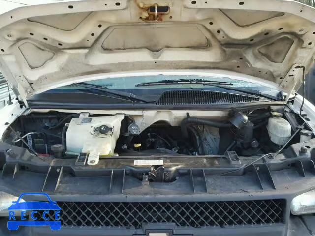 2005 CHEVROLET EXPRESS CU 1GBHG31U351178203 image 6