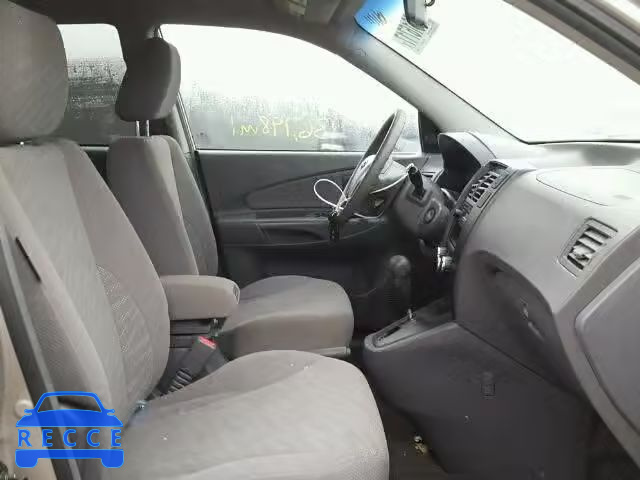 2005 HYUNDAI TUCSON GL KM8JM12BX5U065561 Bild 4