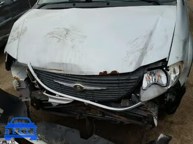 2004 CHRYSLER Town and Country 2C4GP44R04R504599 image 6