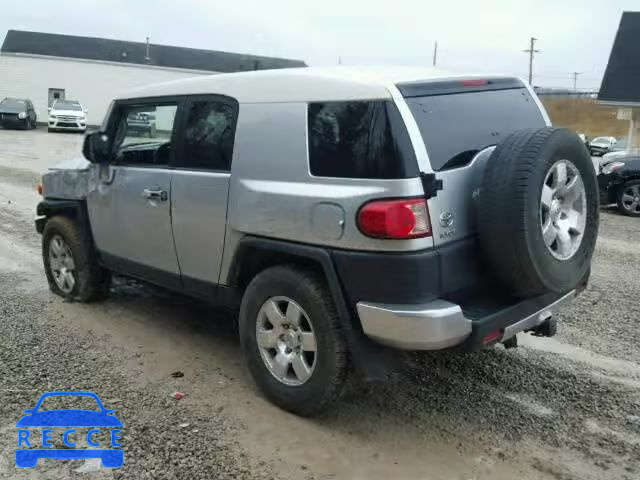 2007 TOYOTA FJ CRUISER JTEBU11F370054419 image 2