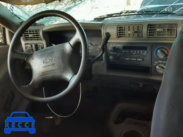 1995 CHEVROLET S10 1GCCS19Z4S8244608 image 8