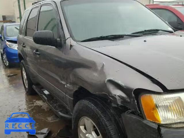 2004 FORD ESCAPE XLT 1FMCU03104KA89757 image 8