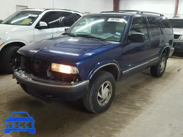 2001 CHEVROLET BLAZER 1GNDT13W512171466 Bild 1