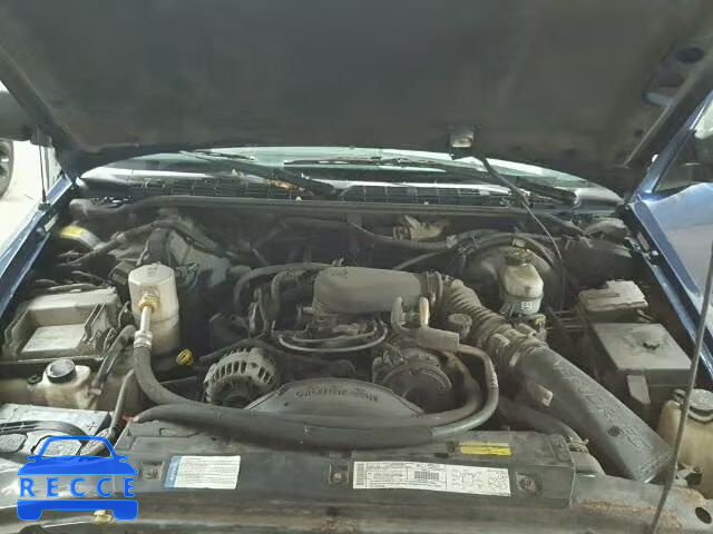 2001 CHEVROLET BLAZER 1GNDT13W512171466 Bild 6