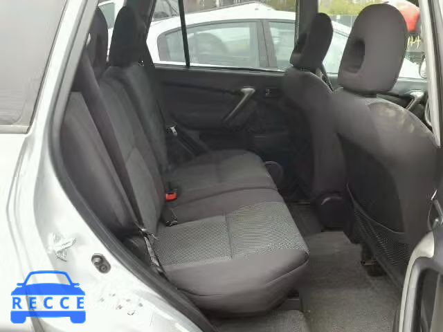 2004 TOYOTA RAV4 JTEHD20V240013929 зображення 5