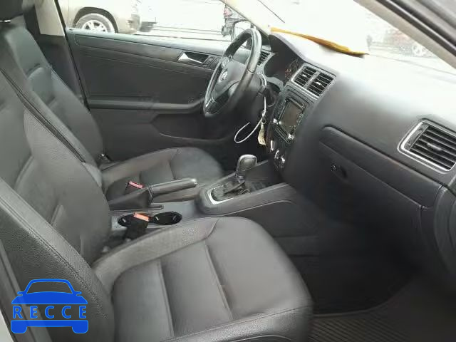 2011 VOLKSWAGEN JETTA SE 3VWDZ7AJ7BM334353 image 4