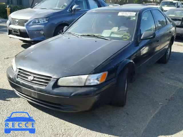 1997 TOYOTA CAMRY LE/X JT2BG22K7V0060548 Bild 1