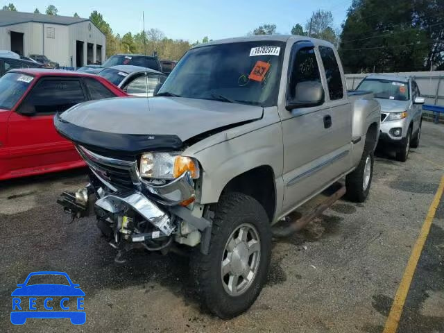 2004 GMC SIERRA K15 1GTEK19T94Z302911 image 1