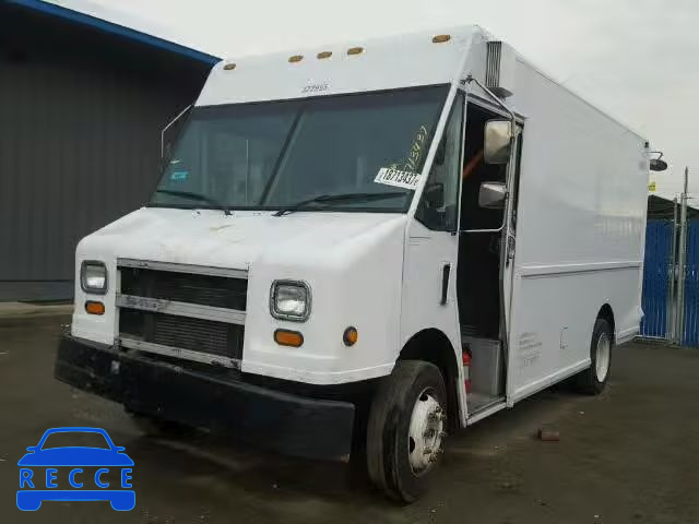 2000 FREIGHTLINER M LINE WAL 4UZA4FF4XYCF81487 Bild 1