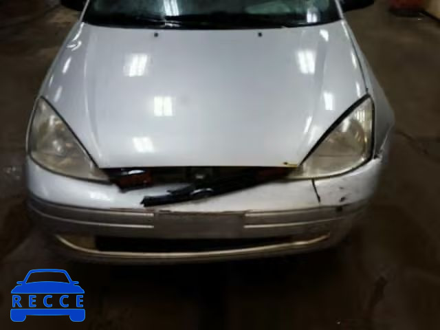 2001 FORD FOCUS ZX3 3FAFP31341R108385 image 9