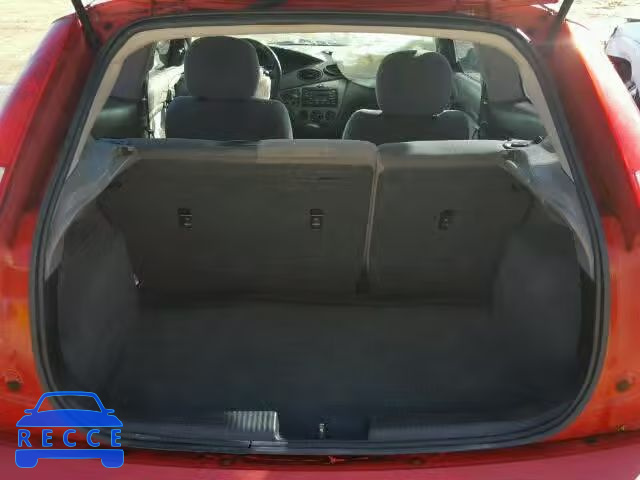 2000 FORD FOCUS ZX3 3FAFP3135YR111323 image 9