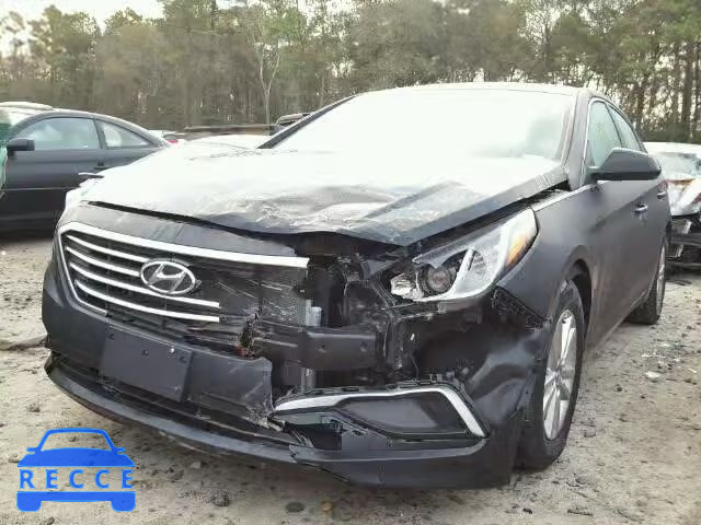 2017 HYUNDAI SONATA SE 5NPE24AF3HH471844 image 1