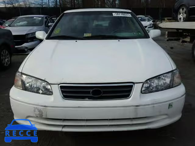 2000 TOYOTA CAMRY CE/L 4T1BG22K0YU972468 image 8