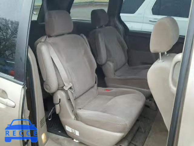 2004 TOYOTA SIENNA LE 5TDBA23C54S012879 image 5