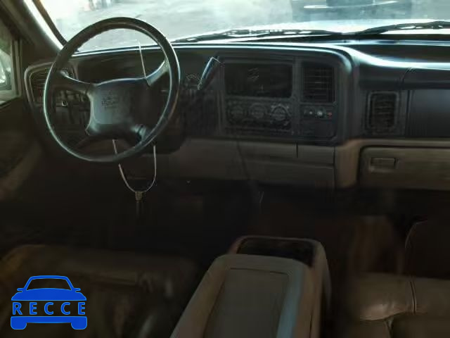 2000 CHEVROLET TAHOE K150 1GNEK13T8YJ120511 image 8