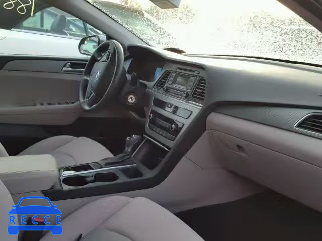 2016 HYUNDAI SONATA SE 5NPE24AF9GH411193 image 4