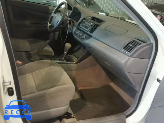 2005 TOYOTA CAMRY LE/X 4T1BE32KX5U029768 image 4