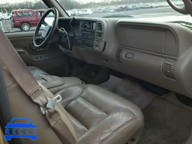 1999 GMC K1500 SUBU 1GKFK16R0XJ790926 image 4