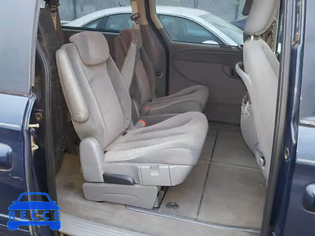 2005 CHRYSLER Town and Country 2C4GP44R45R407312 image 5