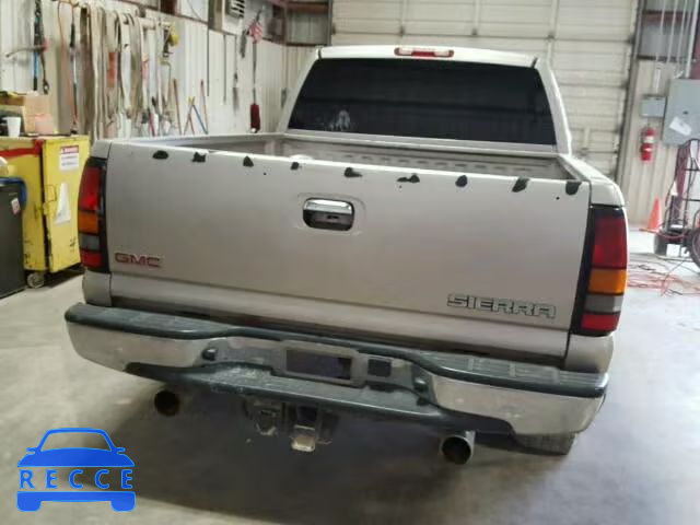 2004 GMC SIERRA C15 2GTEC19T241416559 image 9