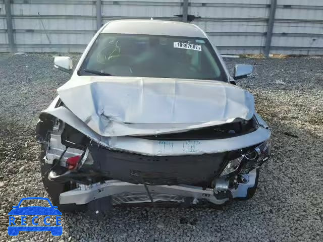 2017 CHEVROLET IMPALA LT 2G1105SA2H9118553 image 8