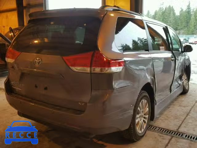 2011 TOYOTA SIENNA XLE 5TDYK3DC5BS112795 image 3