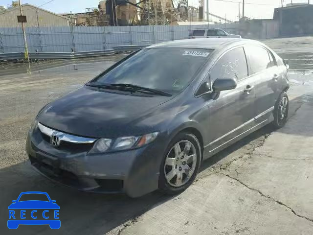 2010 HONDA CIVIC LX 19XFA1F57AE053691 image 1