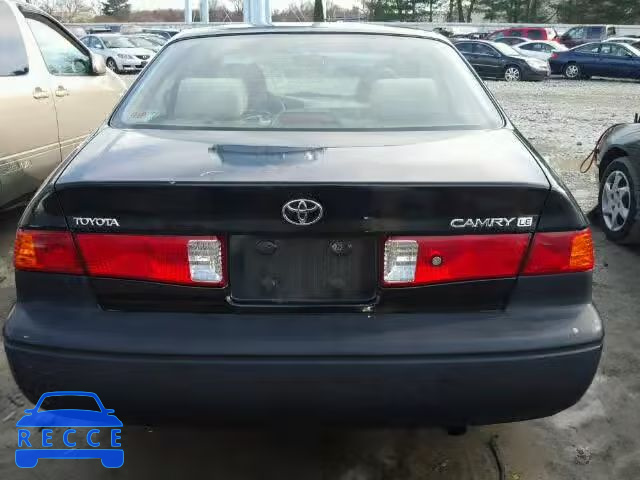 2001 TOYOTA CAMRY CE/L 4T1BG22K01U096894 image 9