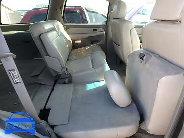 2000 CHEVROLET TAHOE C150 1GNEC13T3YJ155289 image 5