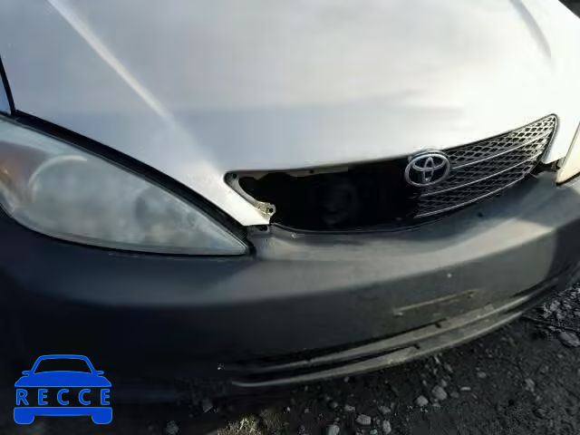 2004 TOYOTA CAMRY LE/X 4T1BE32K74U368518 image 9