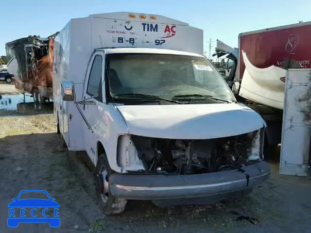 2001 CHEVROLET EXPRESS CU 1GBJG31R311165572 image 0