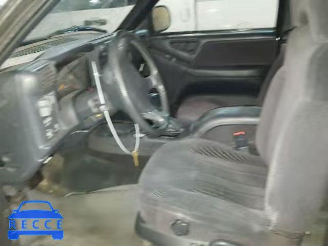 1997 CHEVROLET BLAZER 1GNCT18W4VK245843 image 4