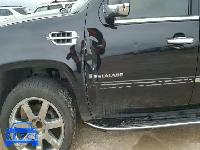 2007 CADILLAC ESCALADE L 1GYEC63857R323767 image 9