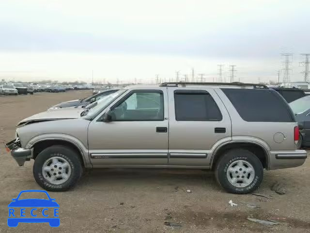 1998 CHEVROLET BLAZER 1GNDT13W6W2288903 image 9