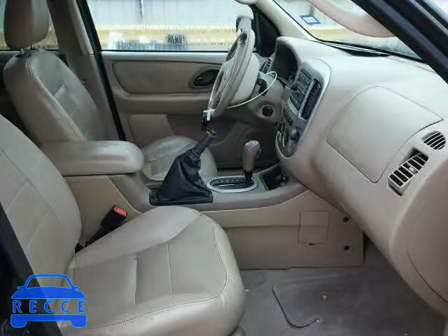 2005 FORD ESCAPE LIM 1FMYU04125KA06741 image 4