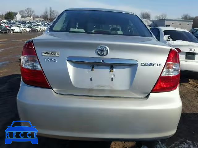 2004 TOYOTA CAMRY LE/X 4T1BE32K04U794261 Bild 8