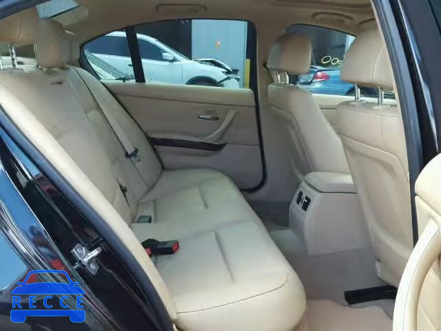 2011 BMW 328I WBAPH7G52BNN07082 Bild 5