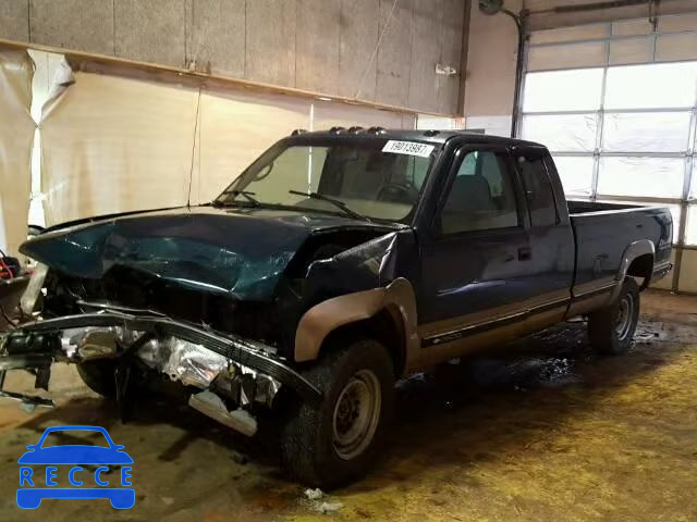 1996 CHEVROLET K2500 1GCGK29R5TE179441 Bild 1