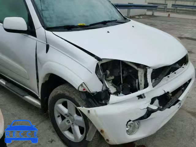 2004 TOYOTA RAV4 JTEHD20V940011305 Bild 9