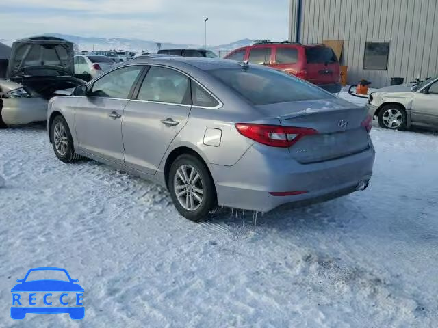 2016 HYUNDAI SONATA SE 5NPE24AF5GH407559 Bild 2