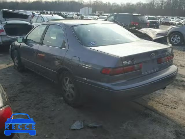 1999 TOYOTA CAMRY LE/X JT2BF28K2X0221983 image 2