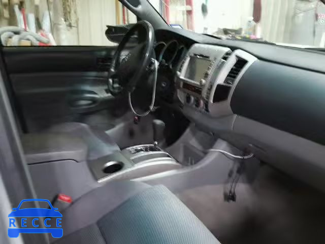 2005 TOYOTA TACOMA PRE 3TMJU62NX5M001441 image 4