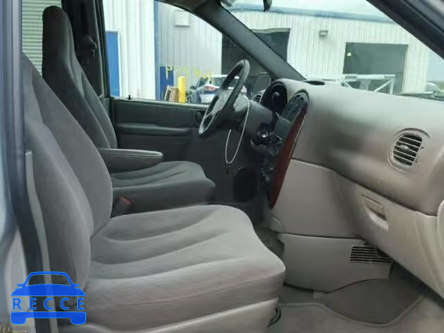 2003 CHRYSLER Town and Country 2C4GP24343R289548 image 4