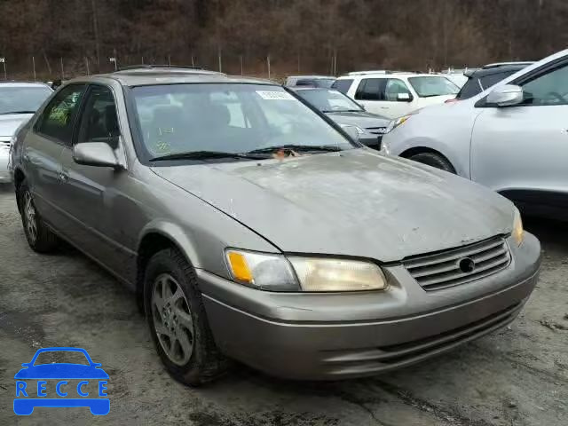 1999 TOYOTA CAMRY LE/X JT2BF22K5X0218374 Bild 0