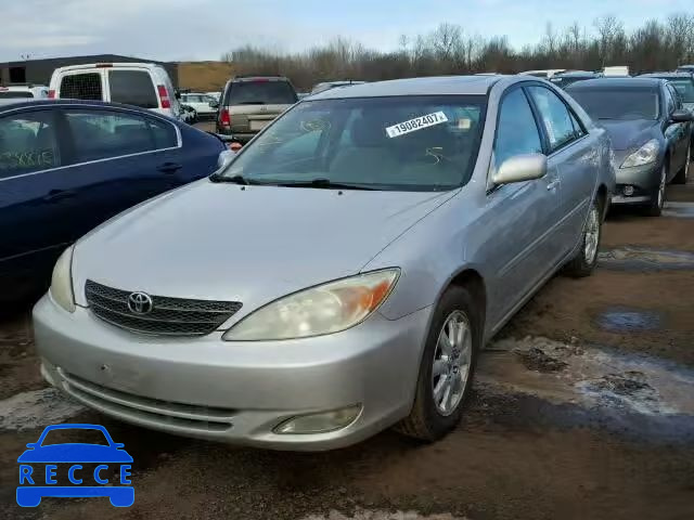 2004 TOYOTA CAMRY LE/X 4T1BE30K24U301652 image 1