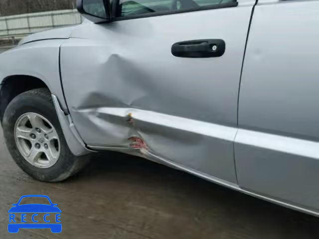 2005 DODGE DAKOTA SLT 1D7HW42K05S324428 image 9